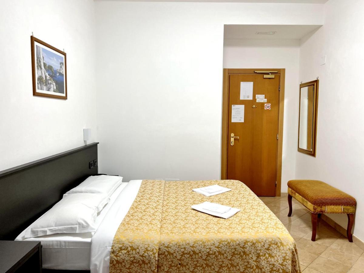 Hotel Domus Termini Ρώμη Εξωτερικό φωτογραφία