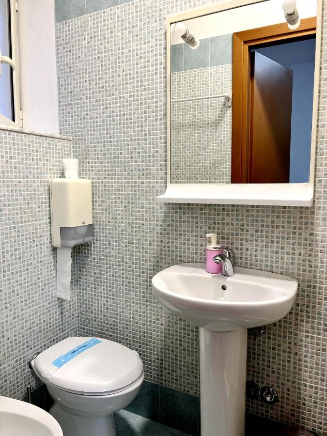 Hotel Domus Termini Ρώμη Εξωτερικό φωτογραφία
