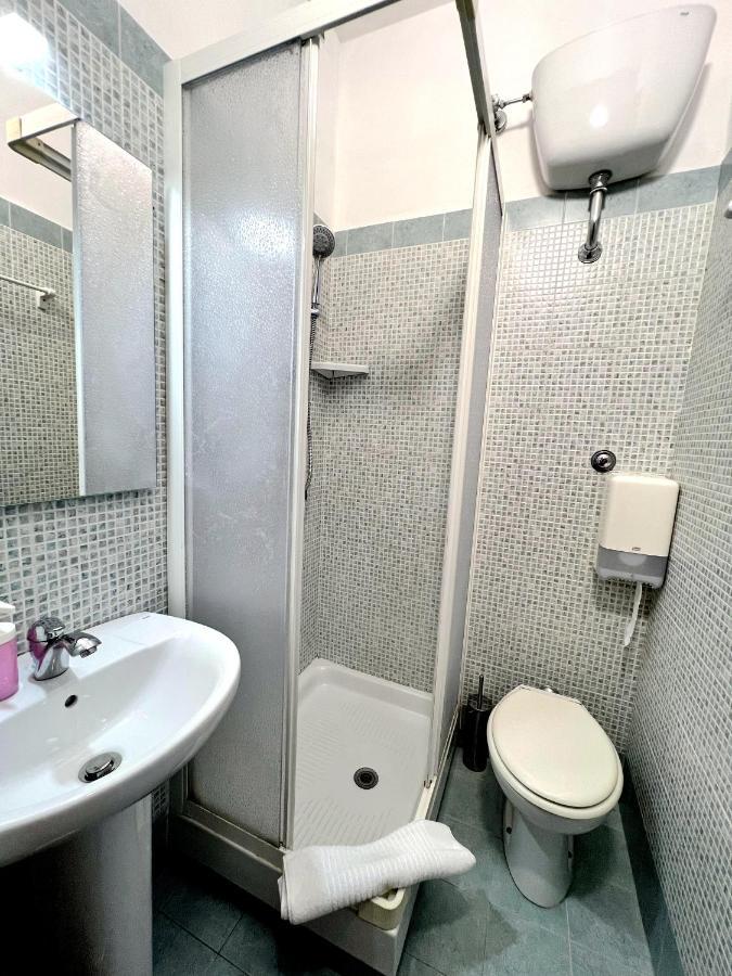 Hotel Domus Termini Ρώμη Εξωτερικό φωτογραφία